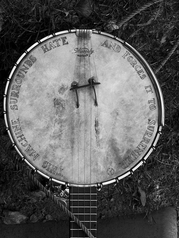 12188532496_018431ac49_c